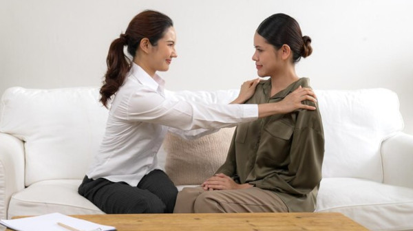 What are the therapeutic benefits of hypnotherapy in Smiths Station, Alabama?